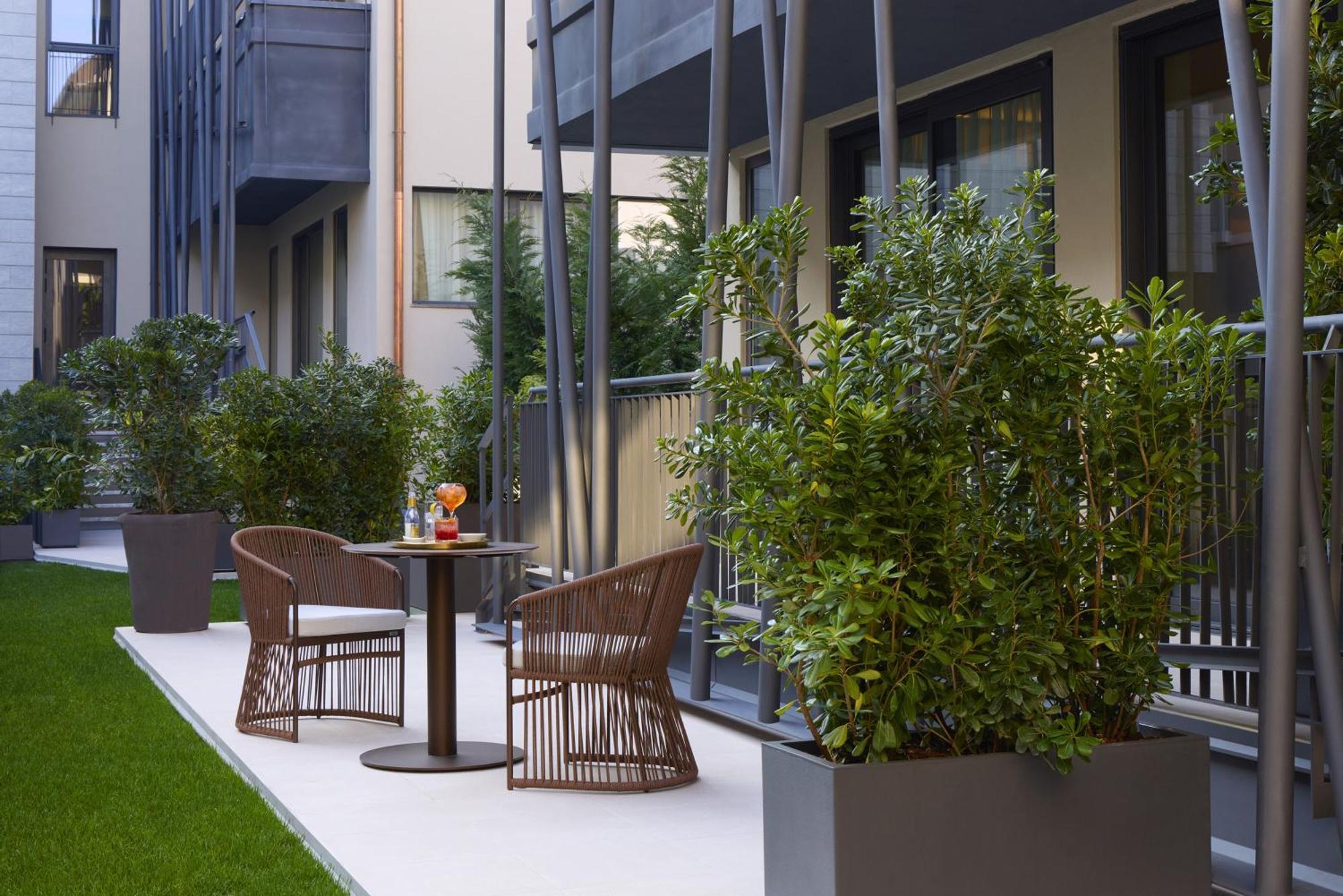 Nemi Hotel Milan Exterior photo